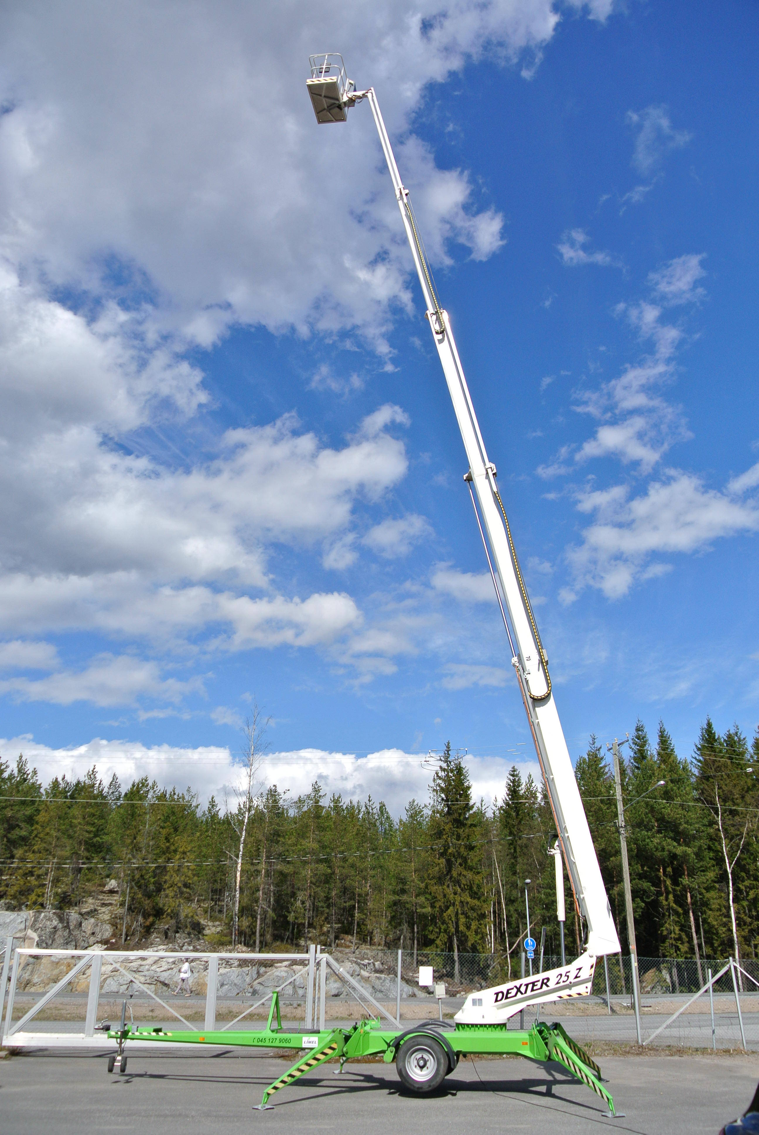 henkilönostin DEXTER 25 Z